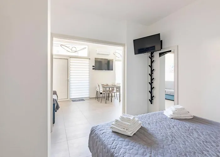 Residenza Il Castello, Cervia. Cervia